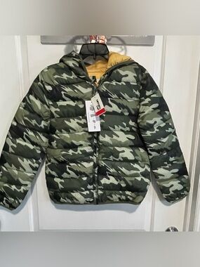 Epic Threads Camouflage Puffer Jacket with Yellow Lining